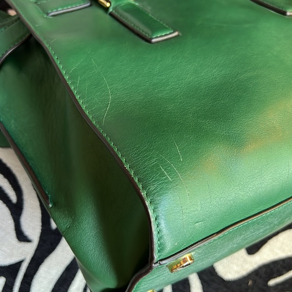 Michael Kors Green Leather Purse Gold Hardware - Picture 7 of 12